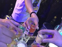 -简奥斯汀·赫本酒吧