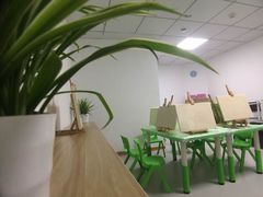 -小院儿童绘馆(富国里店)