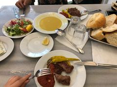 -Tarihi Sultanahmet Köftecisi Selim Usta