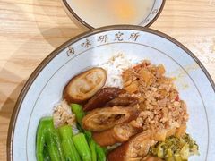 玫瑰鸡拼大肠-狮头牌卤味研究所·卤味饭(花城汇南区店)