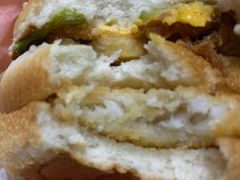 狠霸王鱼堡-汉堡王(北京三里屯购物中心)