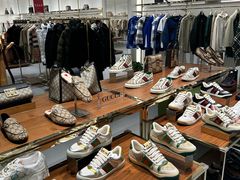 -百联奥特莱斯广场(南京店)