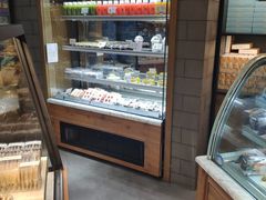 面包甜点陈列柜-津乐园