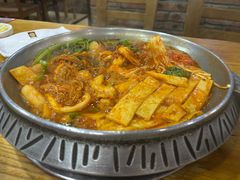 -喇喇排骨火锅·传统韩式脊骨汤(望京西园总店)