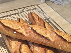 -VERIE BAKEHOUSE