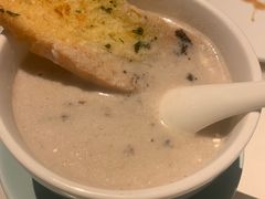 -港丽餐厅(高德置地店)