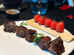 香酥小牛肉（位上）-醉东Oriental House(静安嘉里中心店)