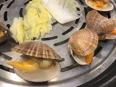 大黄蚬子-日进一片海.生腌海鲜火锅.宵夜烧烤(三里屯总店)