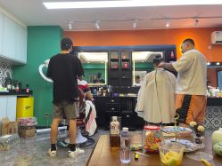 -鸿運 BARBER SHOP男士理发馆