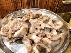 -肖肖酸萝卜鱼火锅(总店)