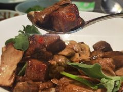 和牛舌爆黄牛肝菌-西安凯悦酒店·湖畔中餐厅
