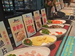 -遇上西雅图多融合海鲜自助餐厅(中房金谊广场店)