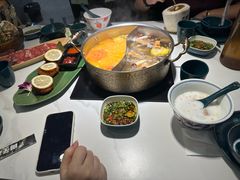 -椰子湾·海南火锅·糟粕醋·椰子鸡(正大广场店)