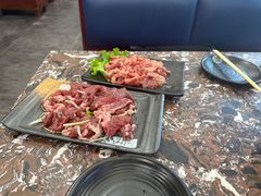 -啊美丽炭火烤肉(滑翔一店)