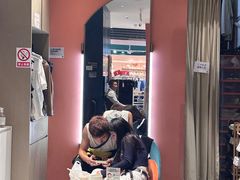 -鸿通城购物中心