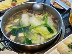 -一席地·本地鸡窝·杭帮鸡火锅(萧山银隆百货店)
