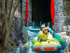 -十渡东湖港风景区