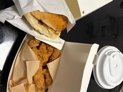 -必胜客(大宁路店)