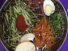 -东北饺子王(港澳广场购物中心店)