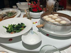 -醉辉皇上海之巅(上海中心大厦店)
