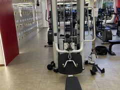 -英派斯健身旗舰店(海信国际中心馆)