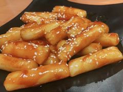 -肥肥虾庄·金牌油焖大虾(杨园滨江时代walk店)