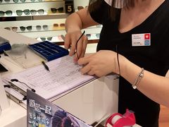 -LensCrafters亮视点(蓝色港湾店)