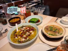 -港丽餐厅(高德置地店)