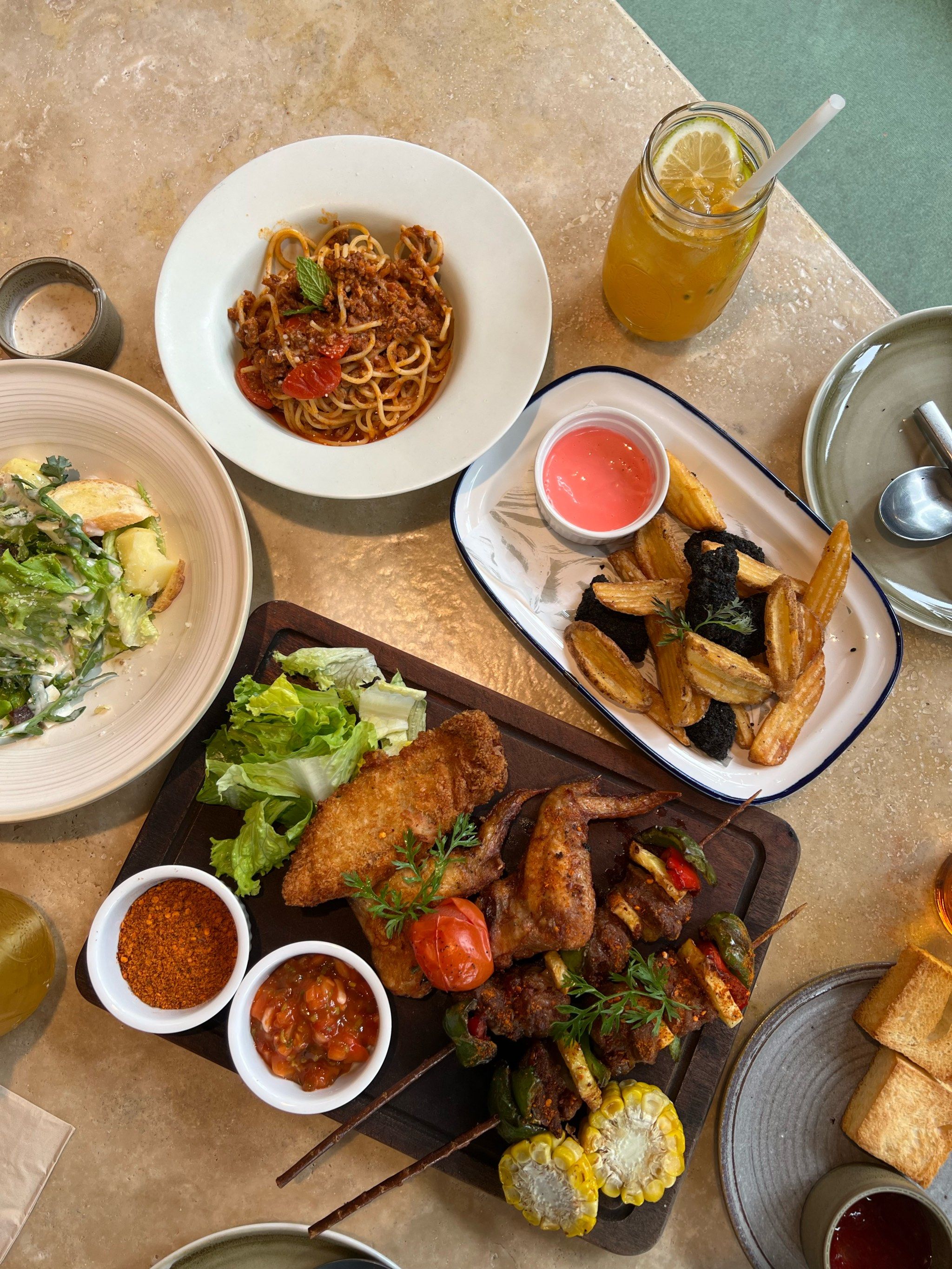 午餐套餐很丰盛