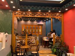 -茶理宜世(乐峰广场·尝乐集店)