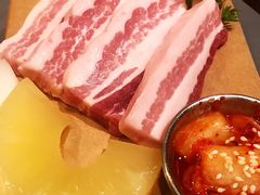 原味厚切五花肉-义气烤肉餐吧(大族广场店)
