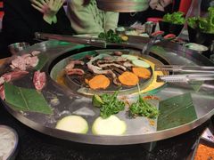 -哈哈碳都·牛肋条无限自助烤肉(宝龙店)