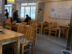 大堂-余丞记川渝面馆(云峰店)