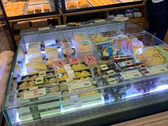 面包甜点陈列柜-佳田面包蛋糕(横岗店)