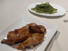 脆皮沙田乳鸽-衡山汇·高级粤菜(霄云路店)