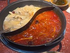 -赵美丽·重庆社区火锅·直营店(火车东站·中豪国际店)