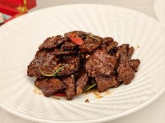 -品海楼·大连海胆锅贴馆(东港店)