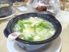 -闫家驴肉老店(华电一校店)