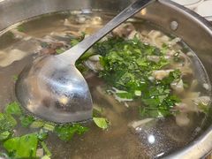 -冯烫烫跷脚牛肉·川菜小馆(武胜西街店)