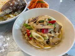 -汗腾格里·风味餐厅(新疆驻京办店)