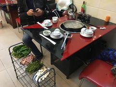 -老石黑山羊毛驴肉火锅(金凯广场店)