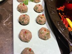 -红九格老火锅(三峡广场店)
