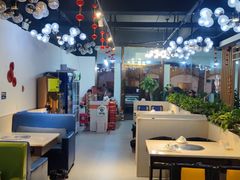 大堂-休记光头香辣蟹干锅店(衣冠庙店)