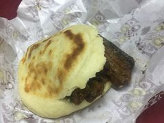 -生活本该如此北京小馆(周庄嘉园店)