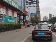 -百安居装修建材卖场(罗湖店)