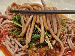 -洪霞餐馆·川菜·鲜货现炒(两江春城店)