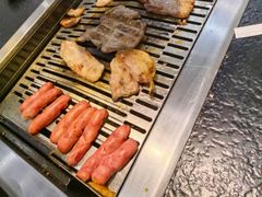 -臻牛烤肉