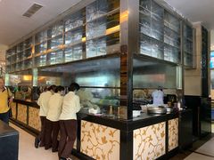 -东豪园林海鲜酒家(南港路辅路店)
