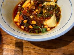 -亮欢寨酸汤鱼(沙冲路店)