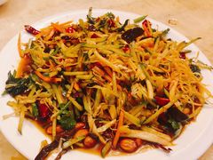 -胖太太四川麻辣排骨串(镇江路分店)